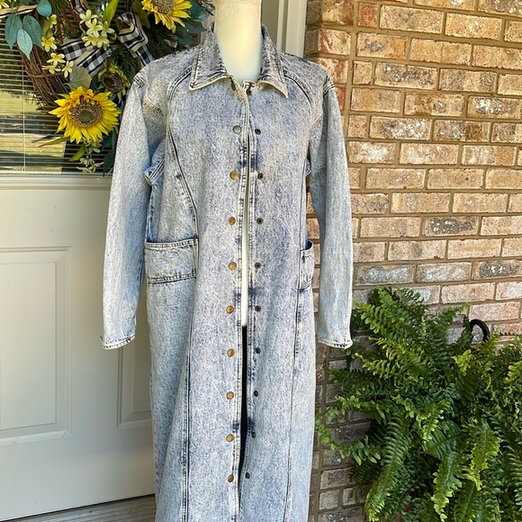 Vintage Jackets & Blazers - Acid Washed Denim Coat